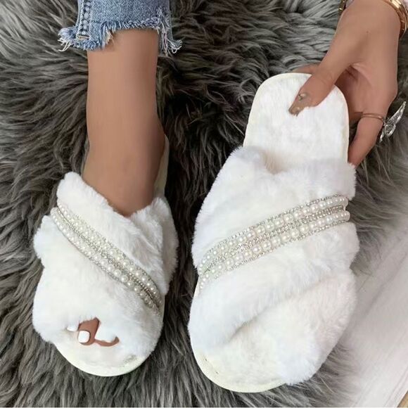 Cross Strap Fluffy Faux Pearl Open Toe Plush Slippers. White. 6.5-7. BRAND NEW. - Picture 7 of 9